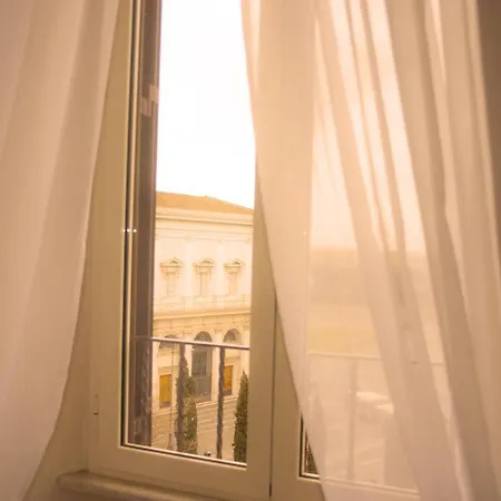 Laterani 2* Rome